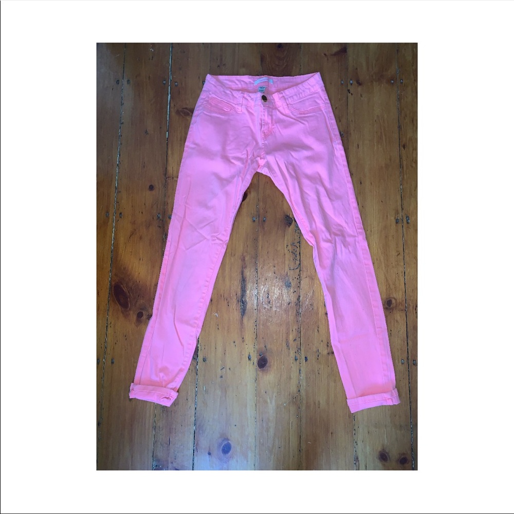 Neon pink refuge stretchy jeans!